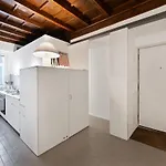 Daire Corso Magenta Historic