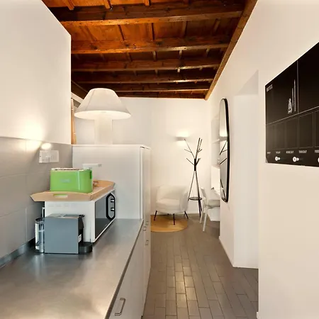 Corso Magenta Historic Milaan